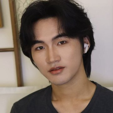 Qiang Hu